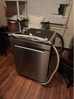 Whirlpool Dishwasher