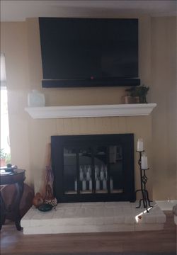Fireplace Mantel & Fireplace Screen