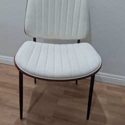 Dining chair