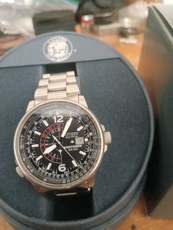 Reloj nuevo citizen