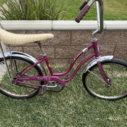 1968 Schwinn stingray Lil chik bicycle