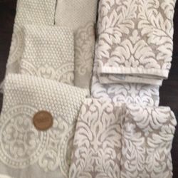 Towel Lot