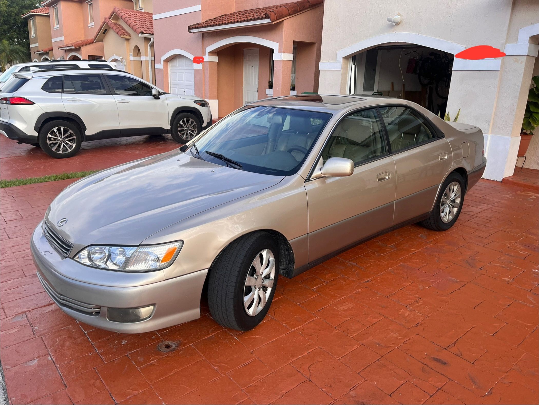 2000 Lexus ES 300