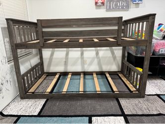 Bunk bed twin size