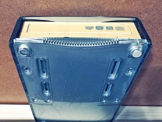 DVD-R enclosure
