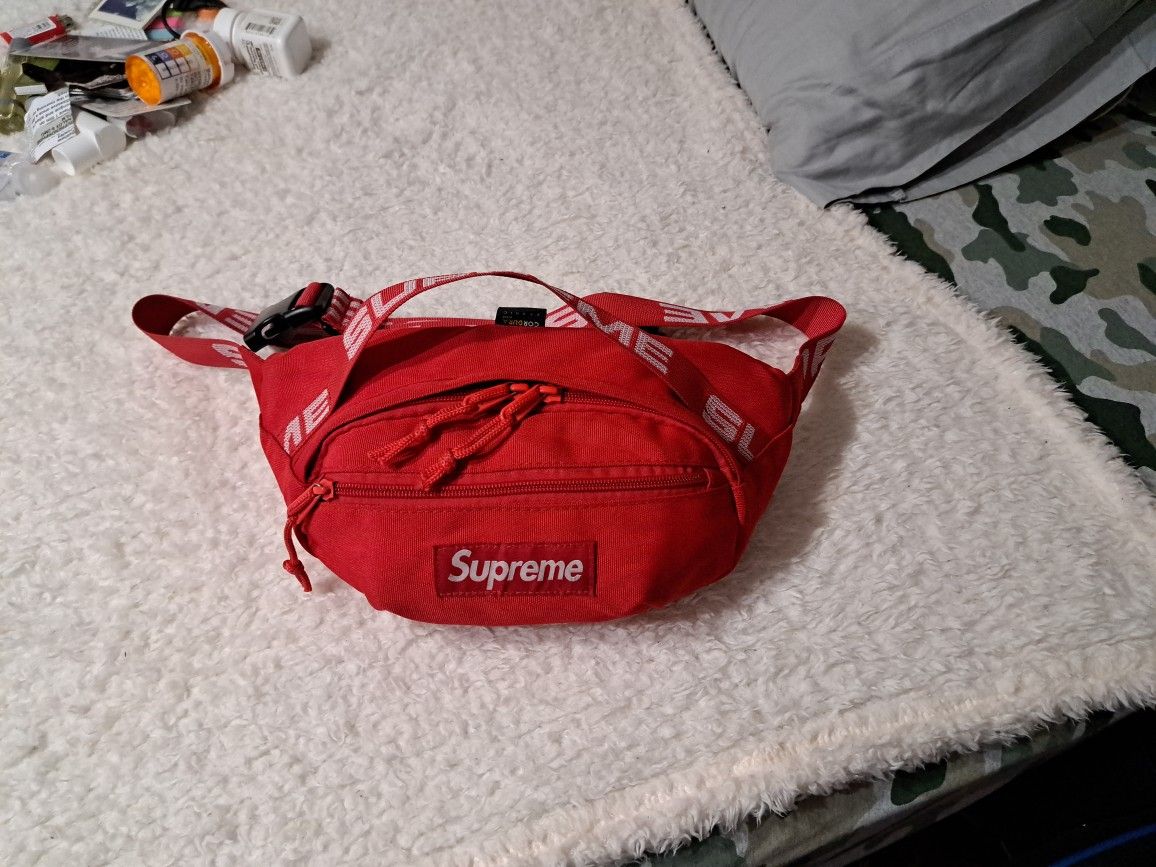 Supreme Waist Bag (SS18) Red  Supreme bag, Bags, Waist bag