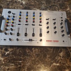 Radioshack SSM-1850 Stereo Sound Mixer/Echo