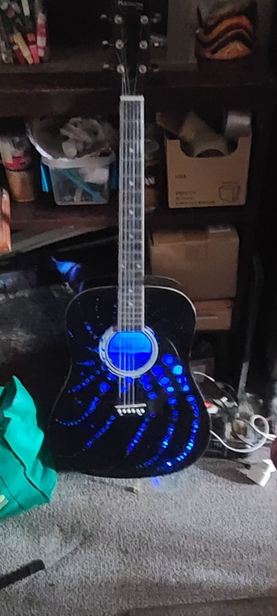 Beautiful Handmaid Guitar Lamps( Fully Working)