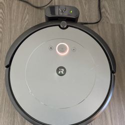 iRobot Roomba i2 WiFi Enabled Vacuum 
