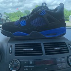 BLUE THUNDER Jordan 4.  