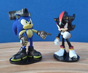 SONIC PRIME Netflix Series 2 SONIC & SHADOW  set of 2 Figures 3" tall