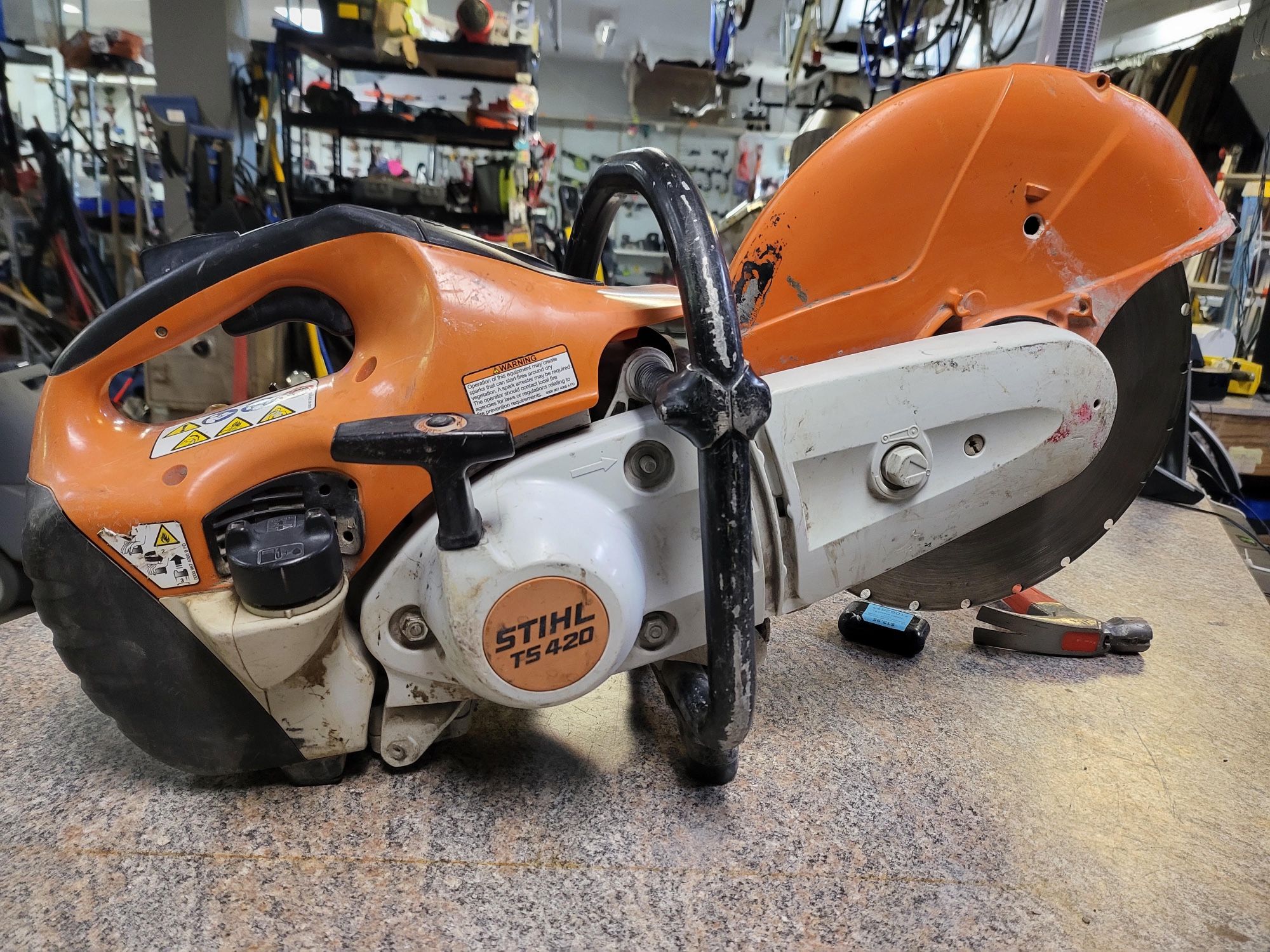 Stihl TS 420 14” Gas Power Cut Off Saw Demolition Saw