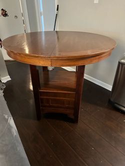 Kitchen table