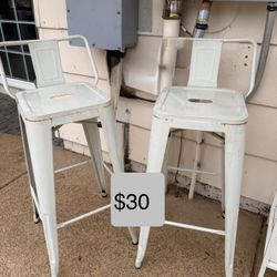Bar Stools 