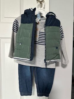 Little Lad Baby Boy 3 PC Puffer Vest Hoodie/Gray Shirt/Denim Pants Set 12 Months