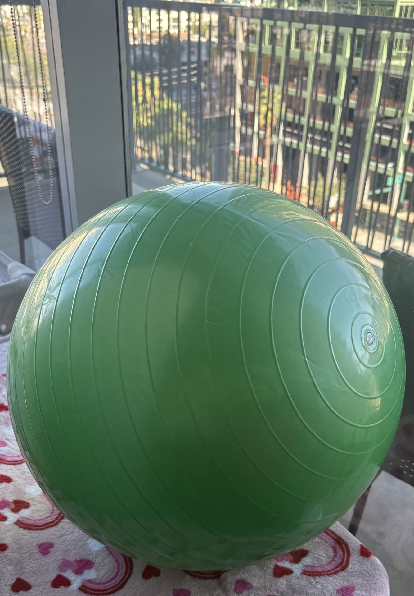 exercise ball - color green (brand new)