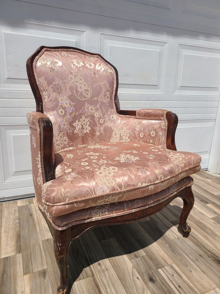 Pink French Victorian floral antique chaise chair windback chair