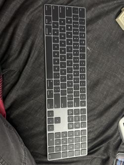 Apple Magic Keyboard