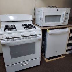 GE (White) Gas Range/ OTR Microwave/ Dishwasher