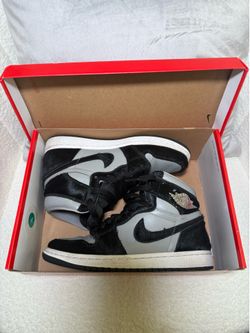Nike Air Jordan 1 Mid SE Black White Pony Hair Men’s 8.5 w/ Original Box