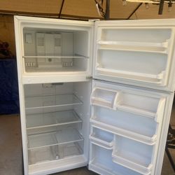Whirlpool Fridge everything works