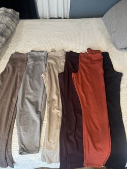 Yoga/gym Pants $5 Each All 6 For $25