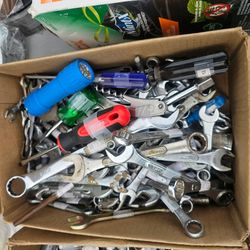 USED TOOLS $1 YARD SALE OCT10