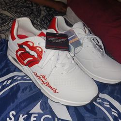 BRAND NEW WOMANS LIMITED EDITION SKETCHERS SZ 9.5 WITH POUCH CASE 40 FIRM