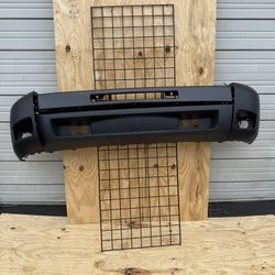2007 - 2013 Chevy Silverado Front Bumper NEW 