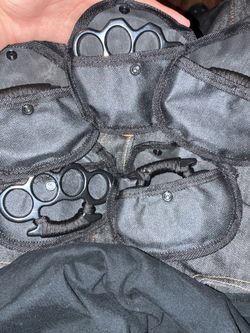 Grip Dusters