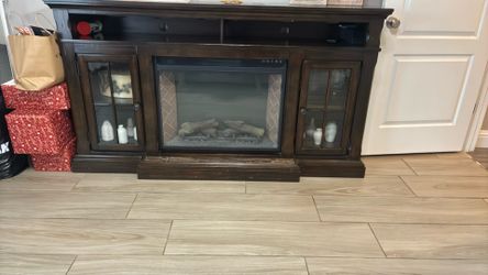 Electric Fire Place Ashley
