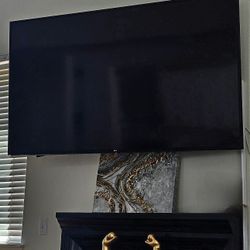 75" TV 