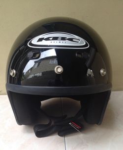 KBC DOT 3 RACE CAR OR MOTORCYCLE HELMET