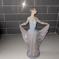 Lladro Figurine Lady Ballerina #5050