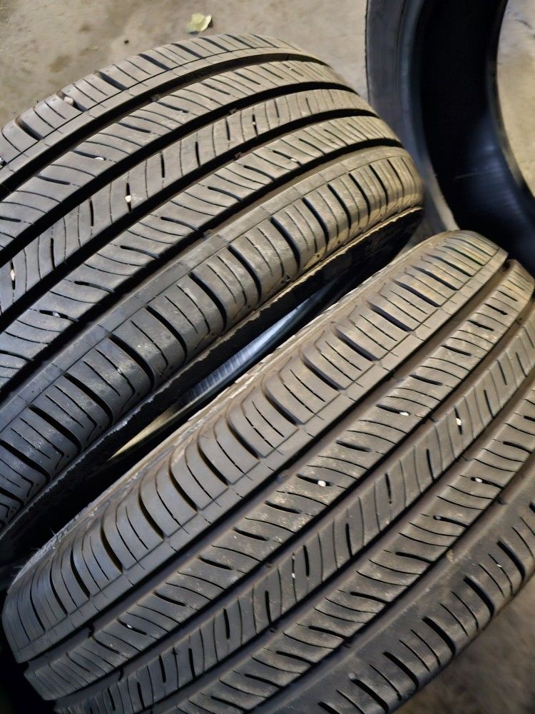 (TWO) 205 55 16 KHMHO TIRES 90% PERCENT