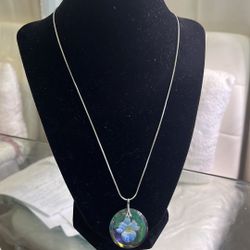 Unique Designs 3elegant necklaces