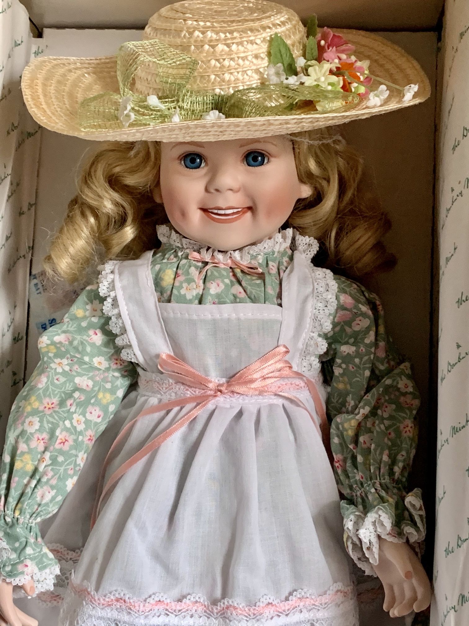 Elka Hutchens “Shirley Temple” Adorable Porcelain Doll Condition New