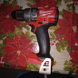 New Milwaukee M18 4th generation Hammer drill tool only