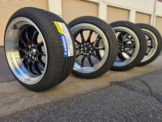 Wheels 17x9 5 lugs new rims and tires