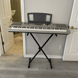 Used Yamaha Keyboard