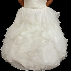 Elegant White Wedding Dress 