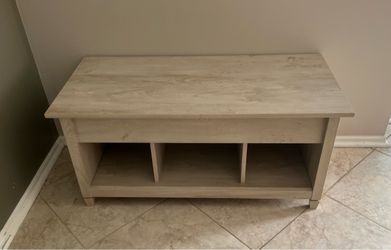 Coffee Table with Lifting Top
