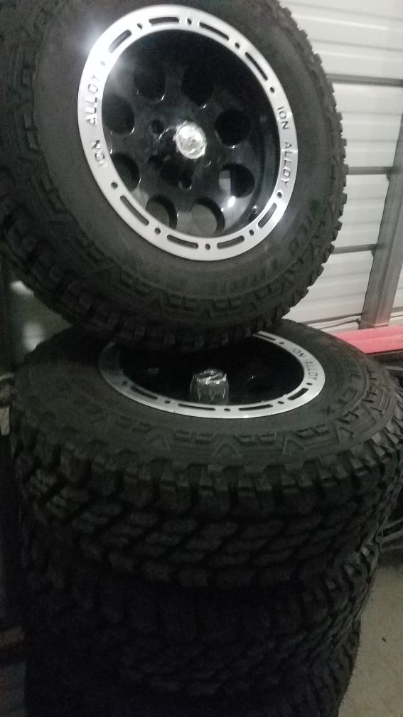 New tires and wheels for sale, will fit jeeps from 97 to 06. Asking $1500.00 or best offer. Tire sizes are LT245/75R16 120/1160