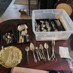 Community Silverplate Modern Baroque Silverware And Serving Utensils