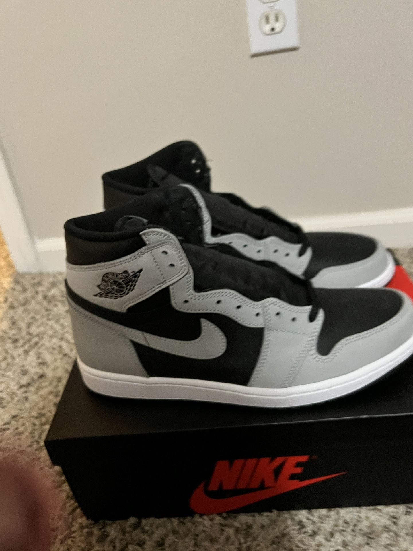 Jordan 1 shadow 2.0 size 11