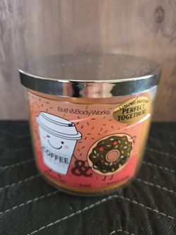 Limited ed. Coffee & Donut 3 wick candle