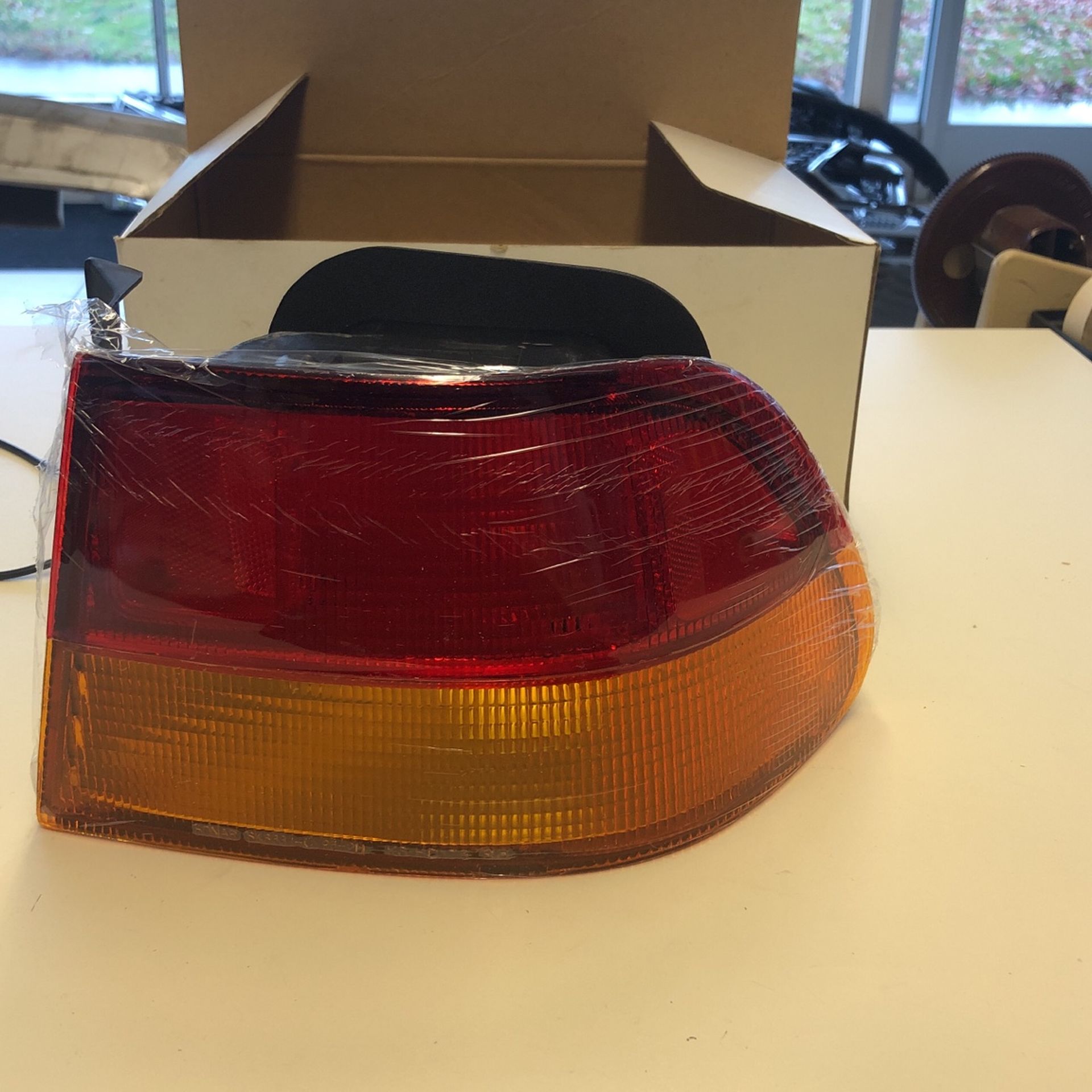 Honda Civic 2D 1996 To 1998 Tail Lamp Passenger Side Assembly