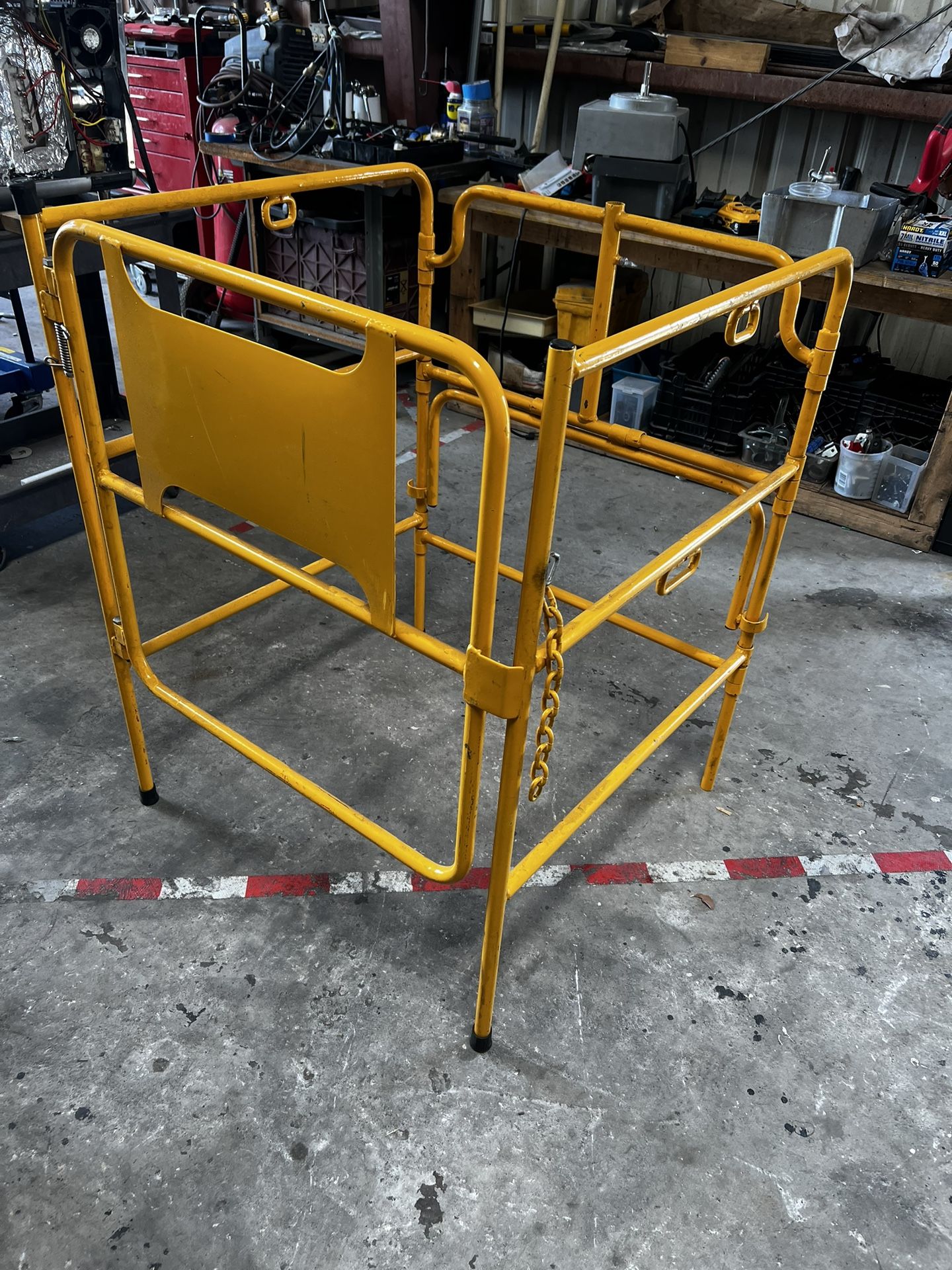 Manhole Crew Safety Gate Guard