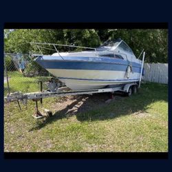 Sea Ray Seville Weekender Boat