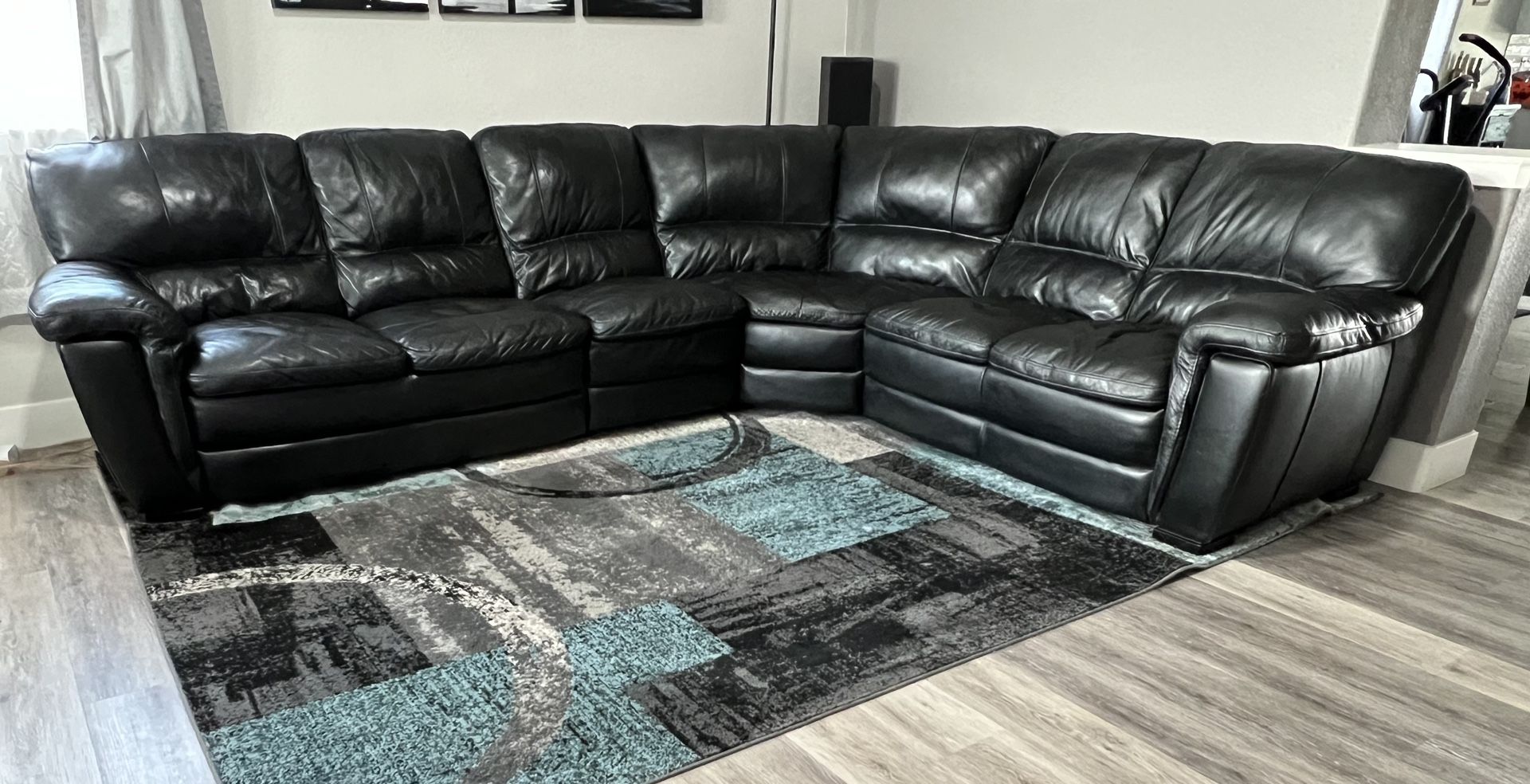 6 Piece Black Leather Sectional 